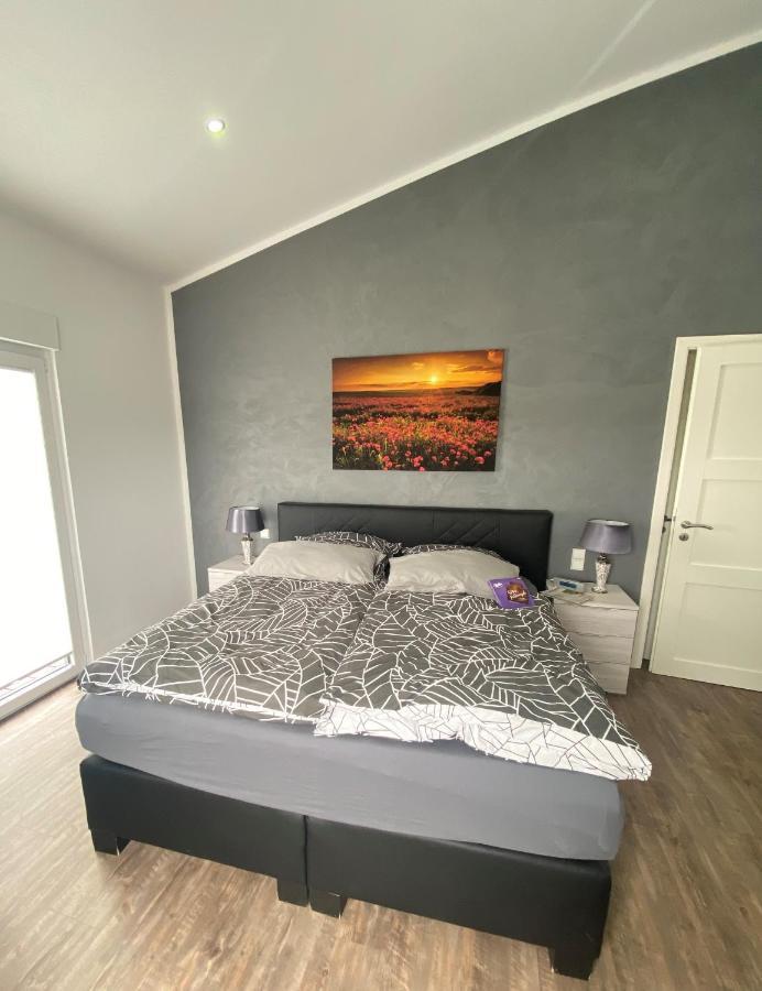 Ferienwohnung Ankerplatz エムデン エクステリア 写真